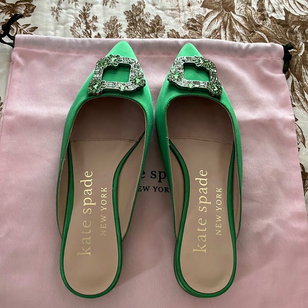 Kate Spade Buckle Up Flats size 6 Apple Green